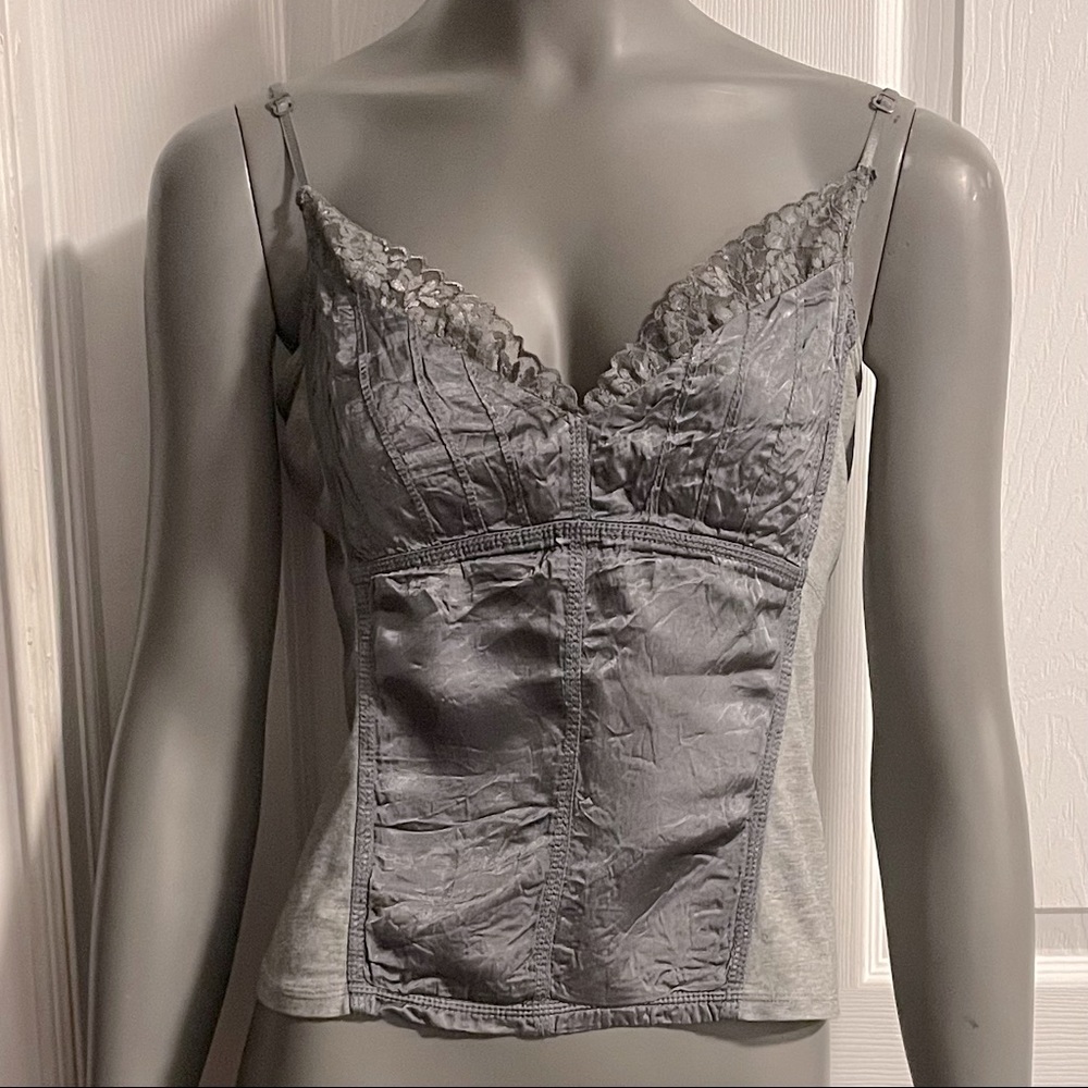 LIKE NEW MEXX LACE TRIMMED SPAGHETTI STRAP TOP/CAMISOLE TWO TONE GREY Sz M